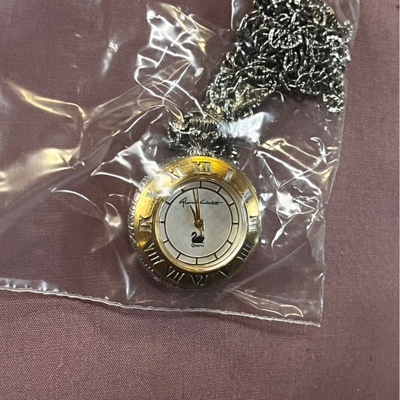 Clock necklaces - Picture 10 of 14